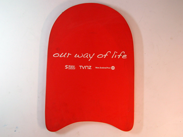 Float swimming board